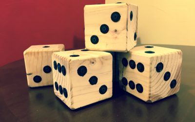 MAKE YOUR OWN LAWN DICE GAME